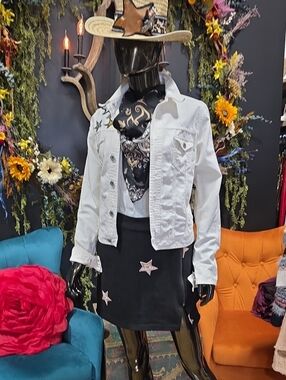 Promesa Embroidered Star Mini Skirt